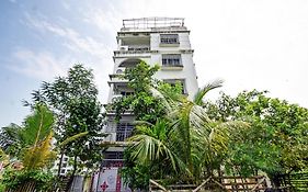 Super Hotel O J M T Upasana